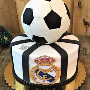 کیک تولد توپ رئال مادرید