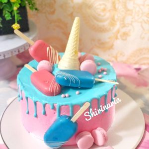 کیک تولد دخترانه بستنی قیفی