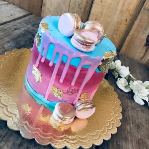 کیک تولد دخترانه سرخابی