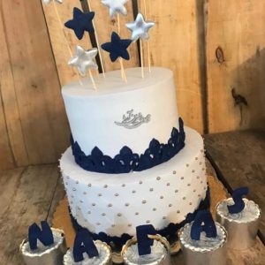 کیک تولد دوطبقه نقره ای آبی