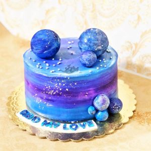 کیک تولد کهکشانی