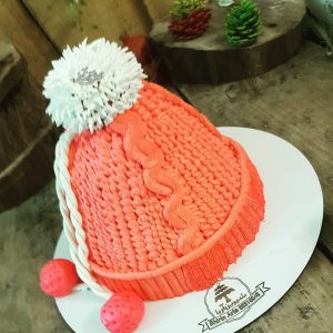 کیک زمستانی کلاه بافتنی