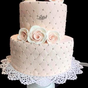 کیک عروسی با گل های فوندانت