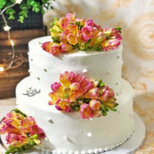 کیک عروسی گل مریم