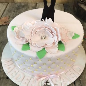 کیک عروسی یک طبقه خاص